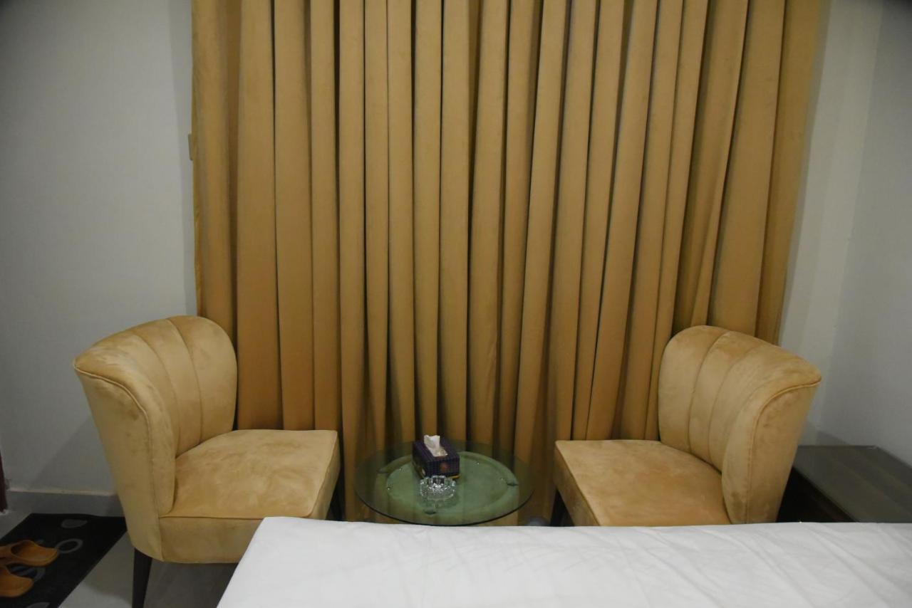 Hotel White Season Gulberg Lahore Extérieur photo