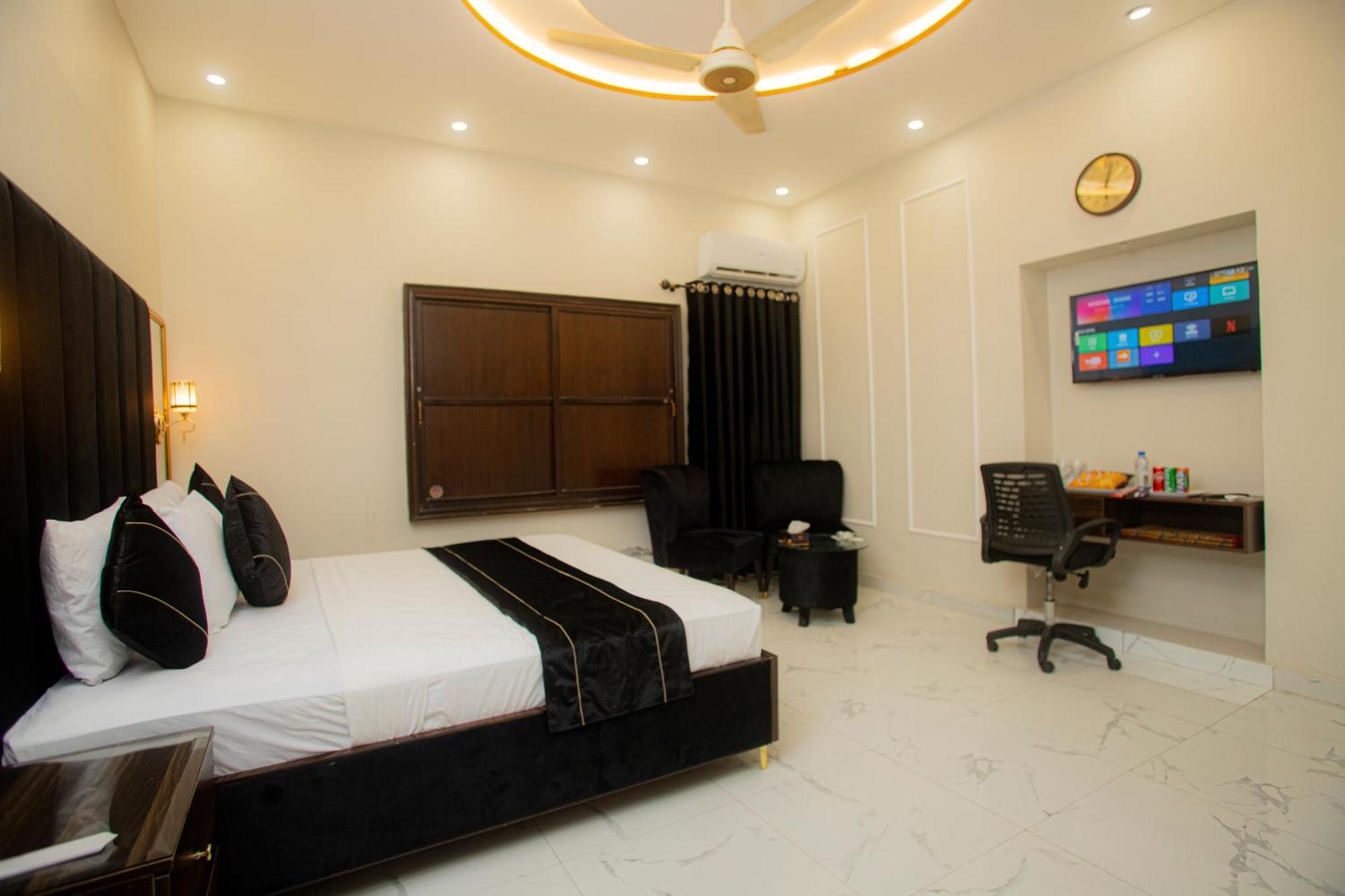 Hotel White Season Gulberg Lahore Extérieur photo