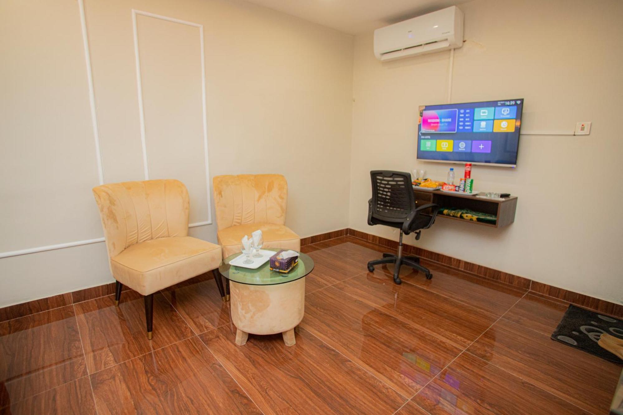 Hotel White Season Gulberg Lahore Extérieur photo