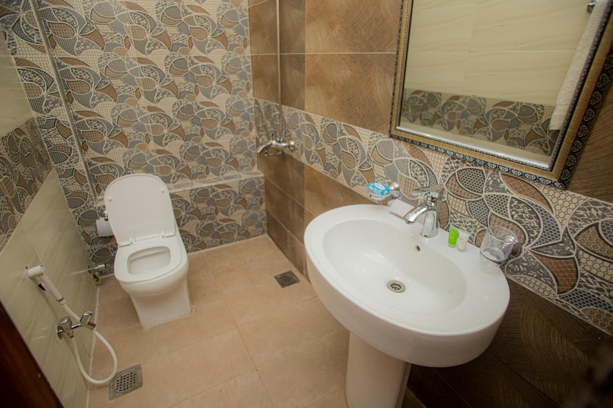 Hotel White Season Gulberg Lahore Extérieur photo
