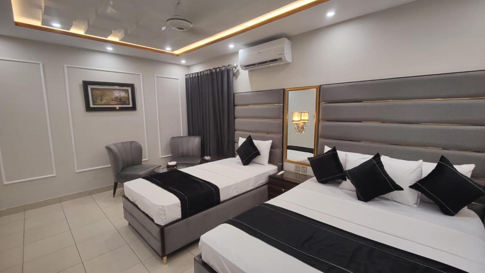 Hotel White Season Gulberg Lahore Extérieur photo